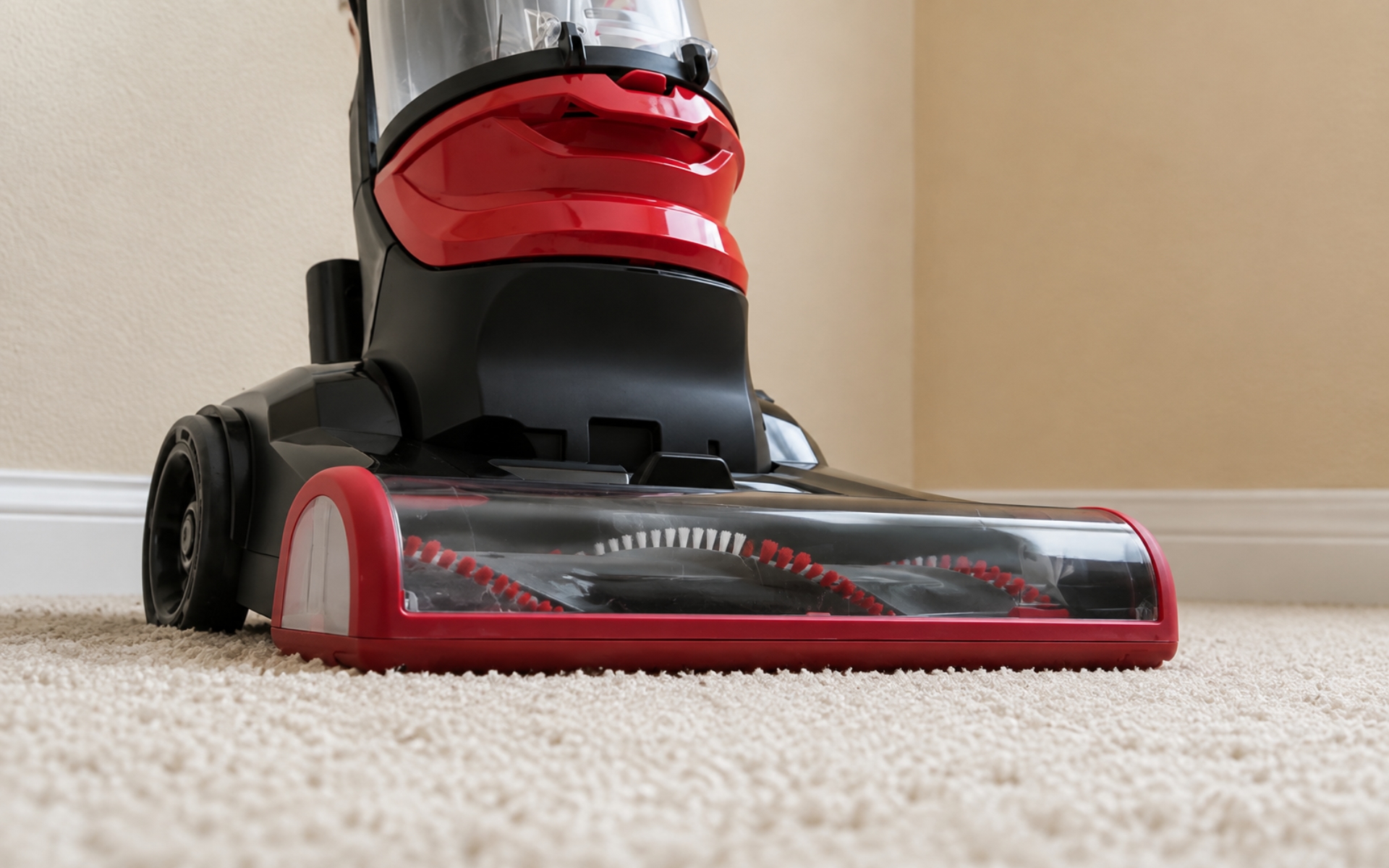 Cleaning Carpet - Vacuum Cleaner - Brush - Pflüger KG