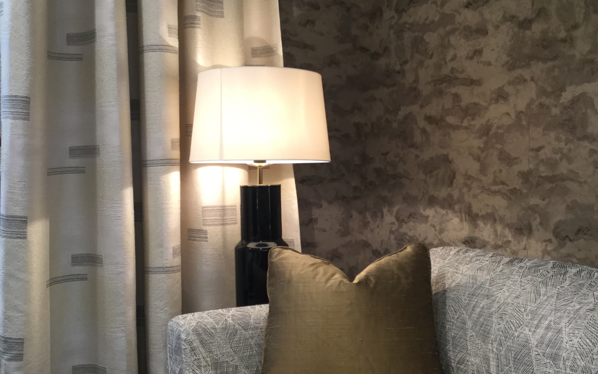 Upholstery fabrics, furniture fabrics, cover fabrics, wallpaper, curtains, drapes - Pflüger KG