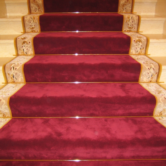 Teppichboden für Treppen - nach Maß - Düsseldorf - Pflüger KG